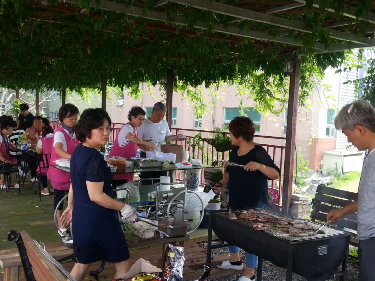 2016년 상반기 직원 전체 회식 