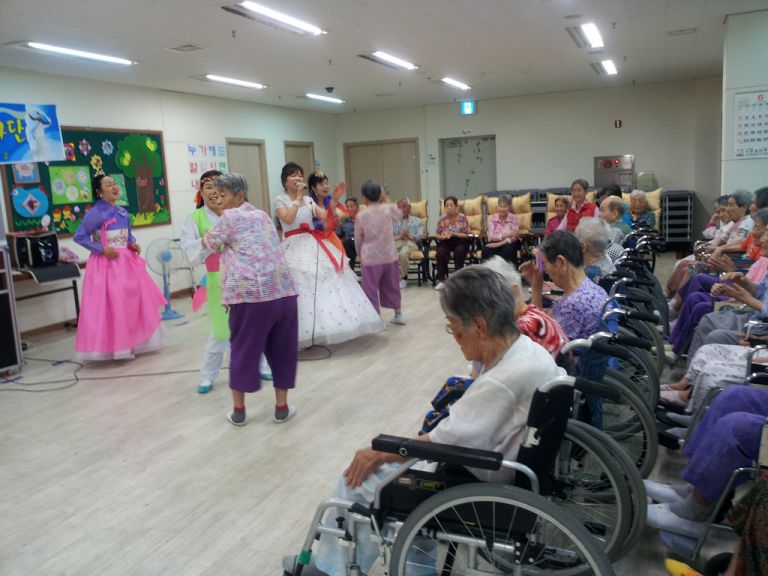하늘나는가요봉사단