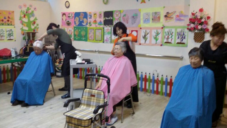 미용봉사